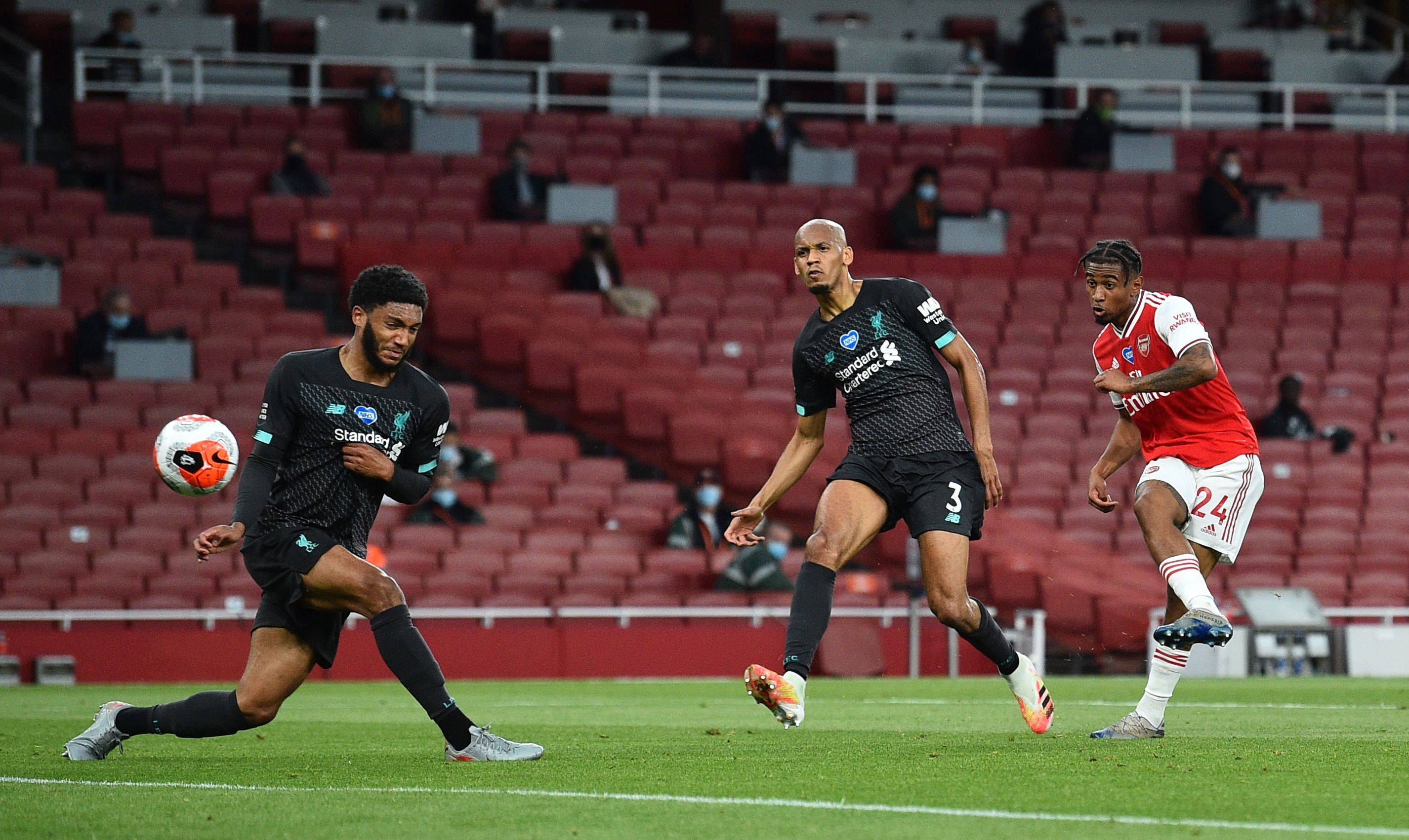 甲赛场上 甲赛场上